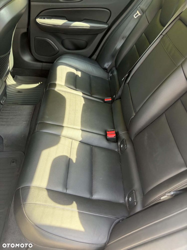 Volvo S60 T6 AWD Inscription - 5