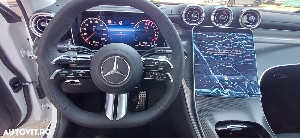 Mercedes-Benz GLC - 13
