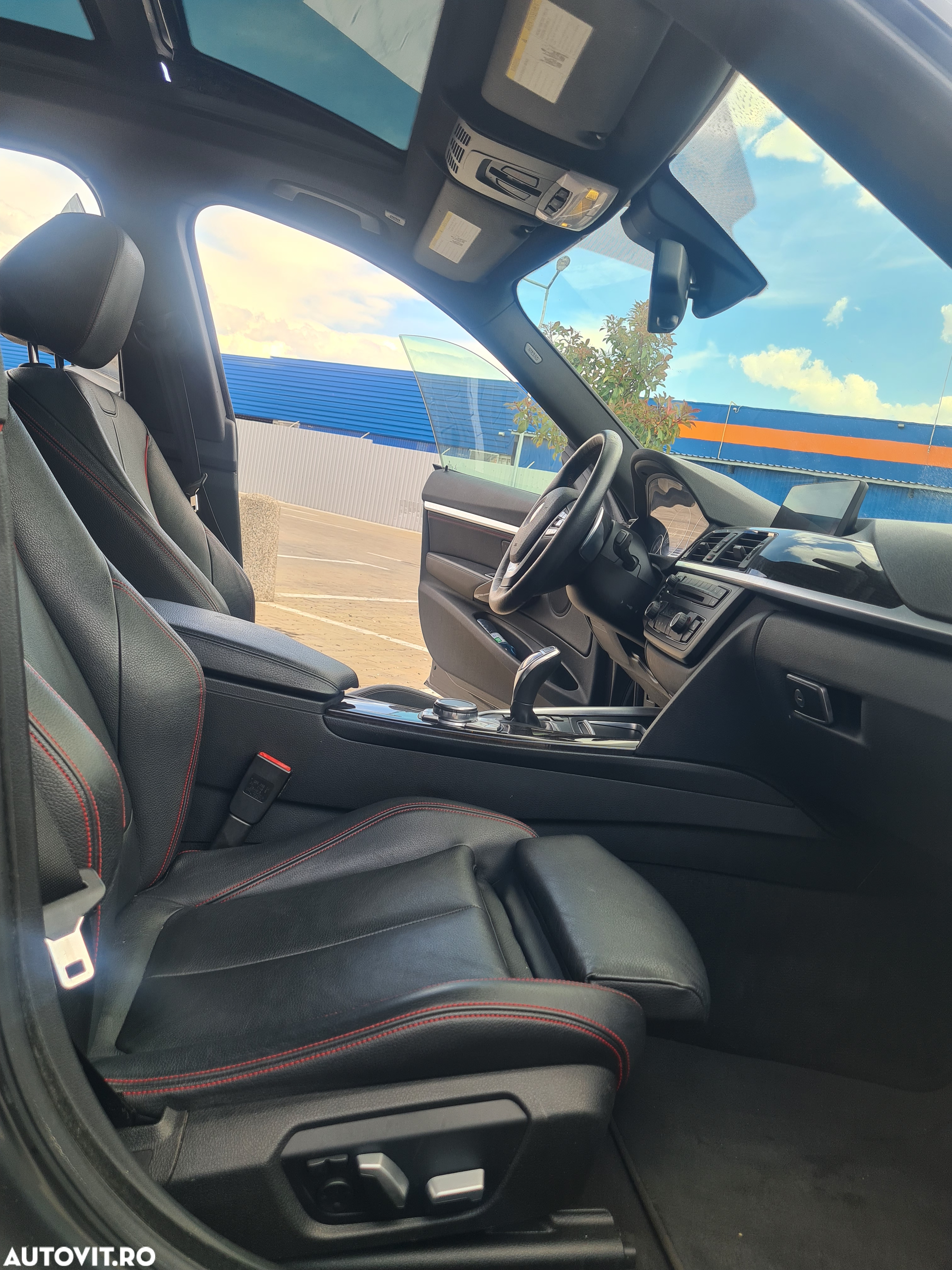 BMW Seria 3 328i xDrive AT - 22
