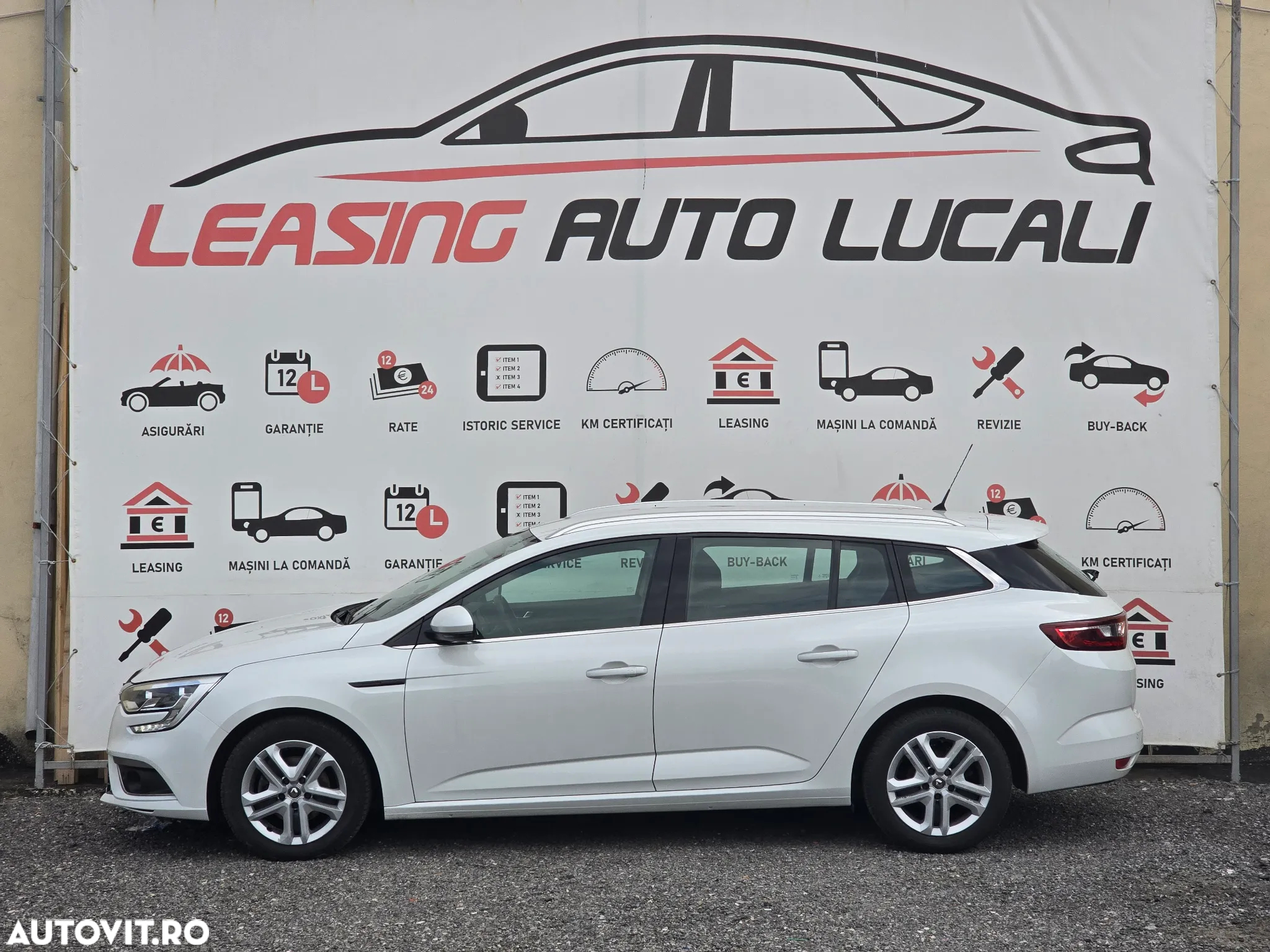 Renault Megane BLUE dCi Intens - 4