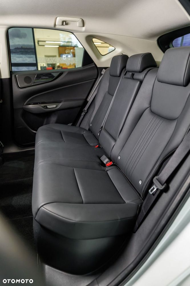 Lexus NX 350h Prestige AWD - 20