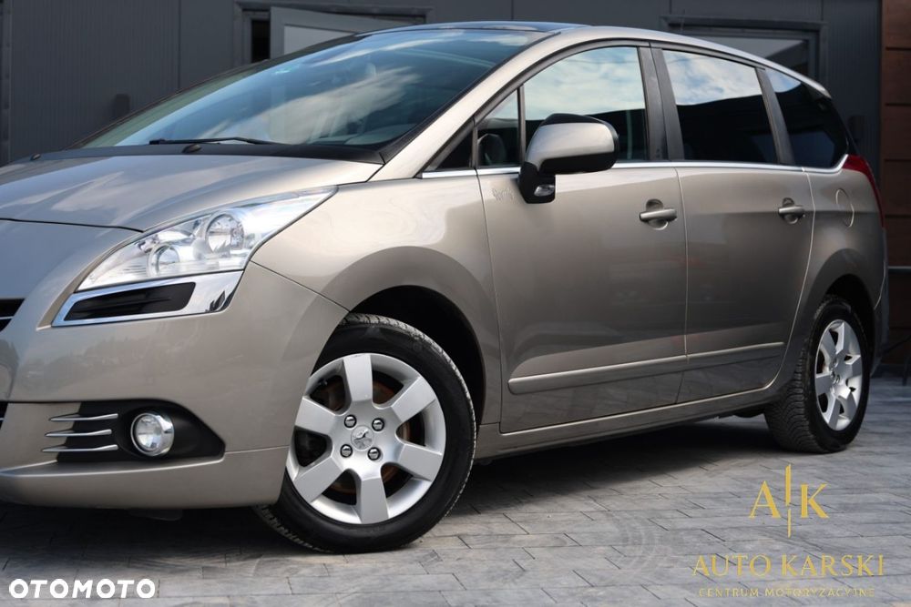 Peugeot 5008 - 11