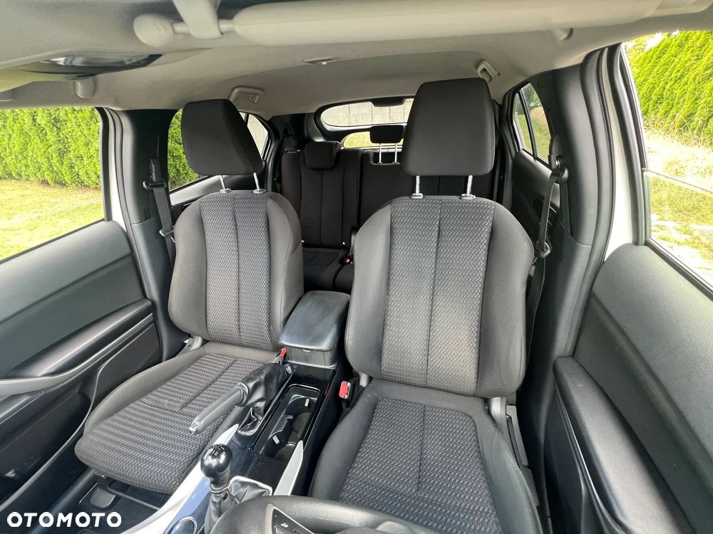 Mitsubishi Eclipse Cross 1.5 T GPF Inform - 8