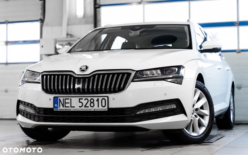 Skoda Superb 2.0 TDI Ambition DSG - 4