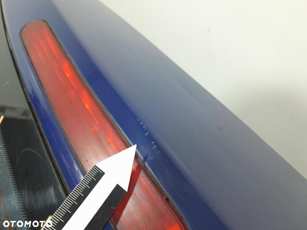 TOYOTA COROLLA VERSO II 04- TYLNA KLAPA BAGAŻNIKA 8Q4 - 4