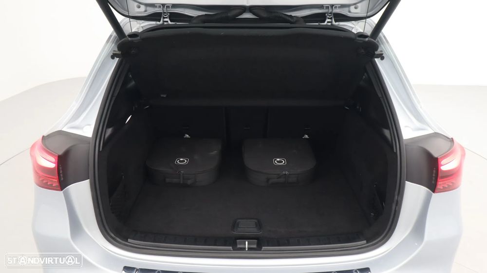 Mercedes-Benz EQA 250+ Progressive - 31