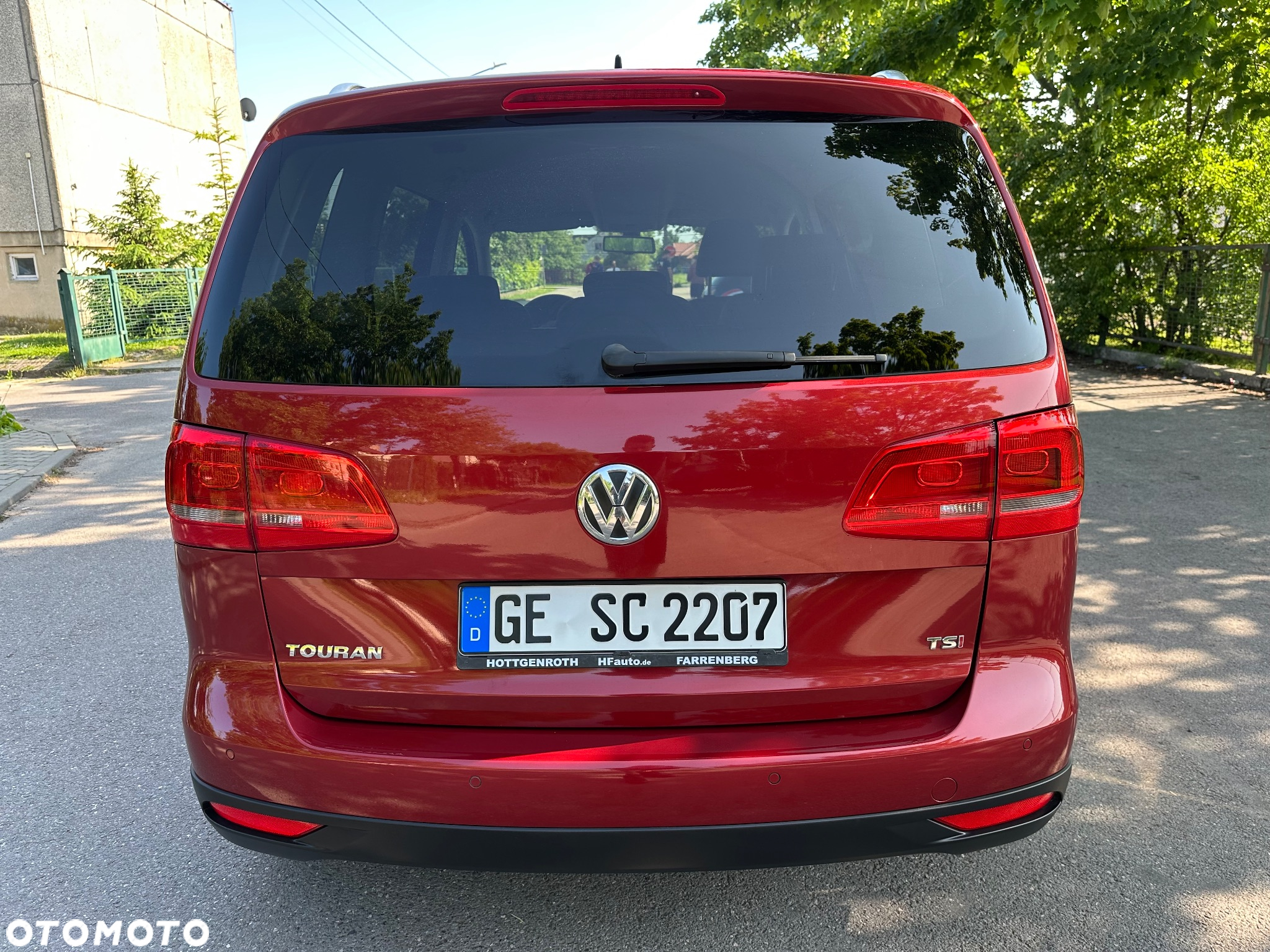Volkswagen Touran 1.4 TSI Cross - 25