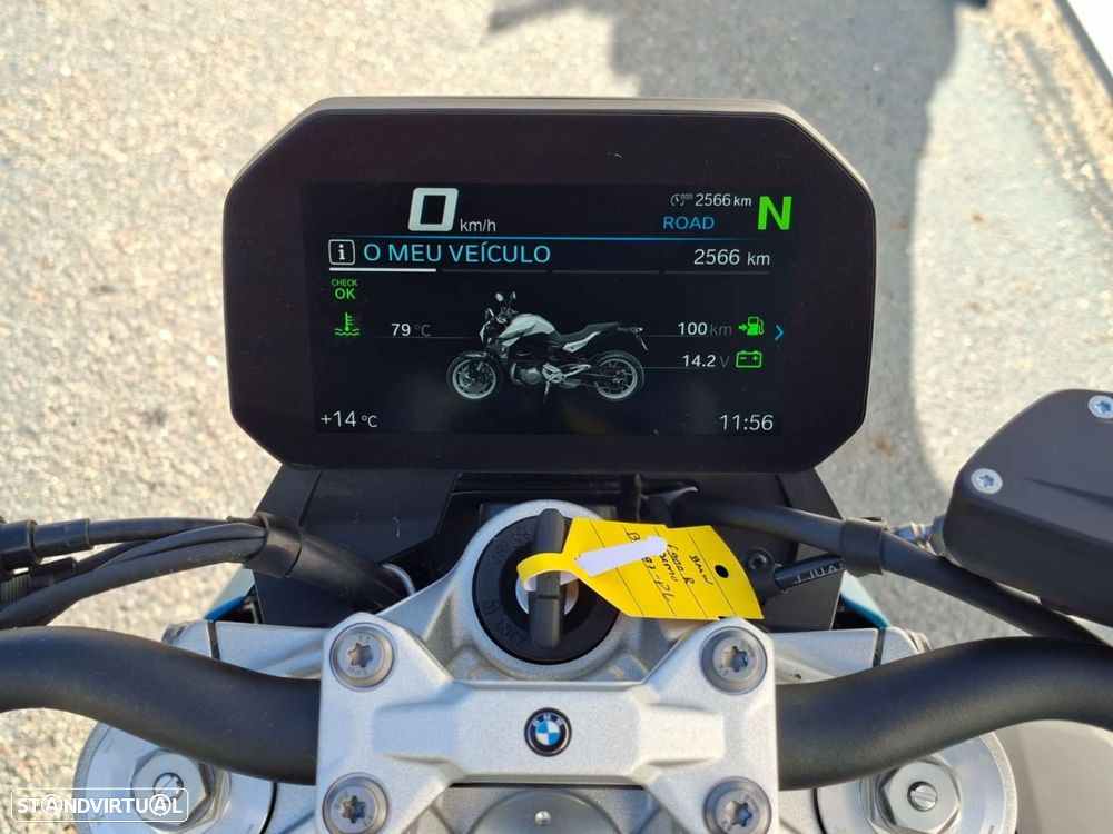 BMW F 900 R Azul Snapper Rocks - 3