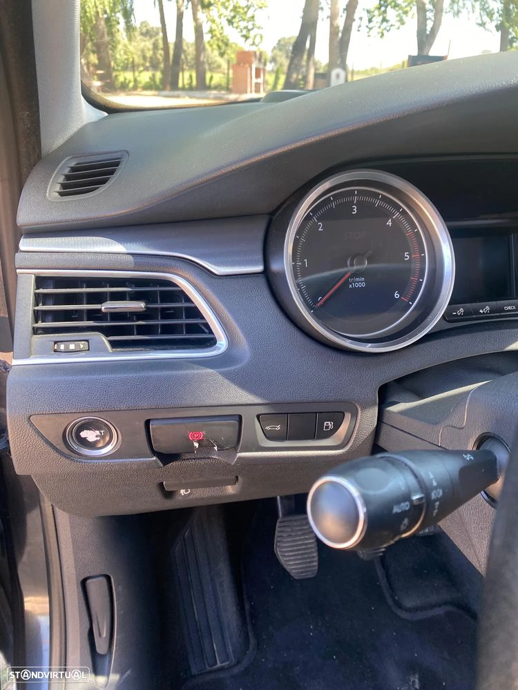 Peugeot 508 SW 1.6 BlueHDi Allure - 32
