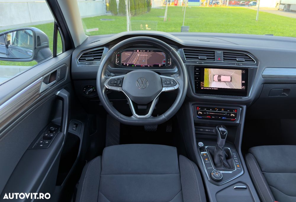 Volkswagen Tiguan - 5