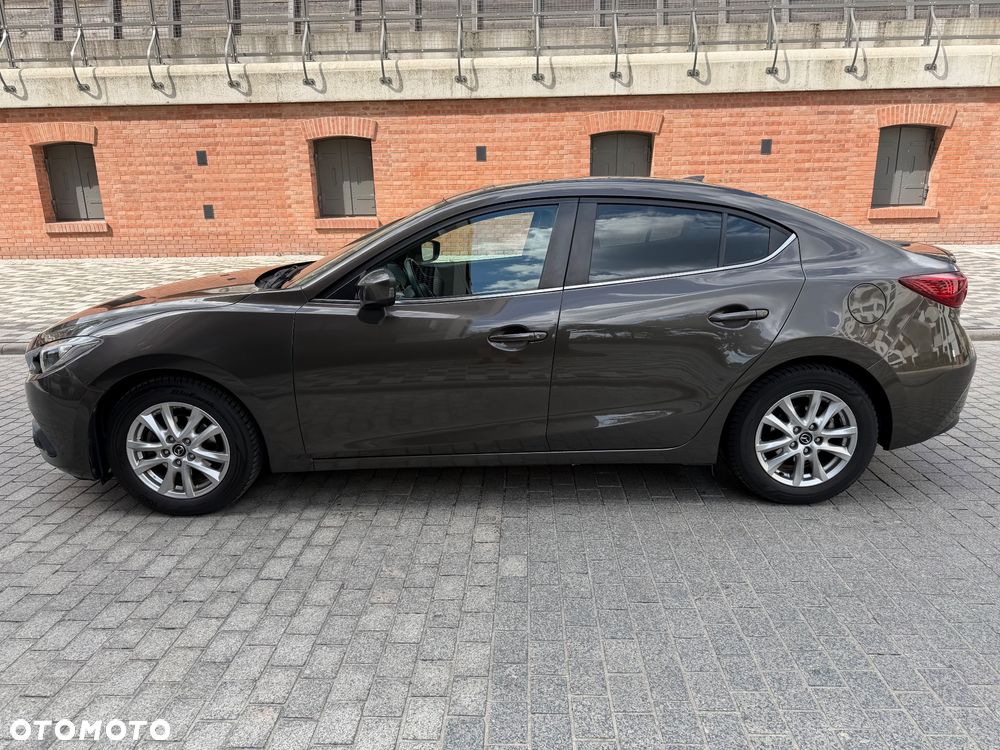 Mazda 3 - 5