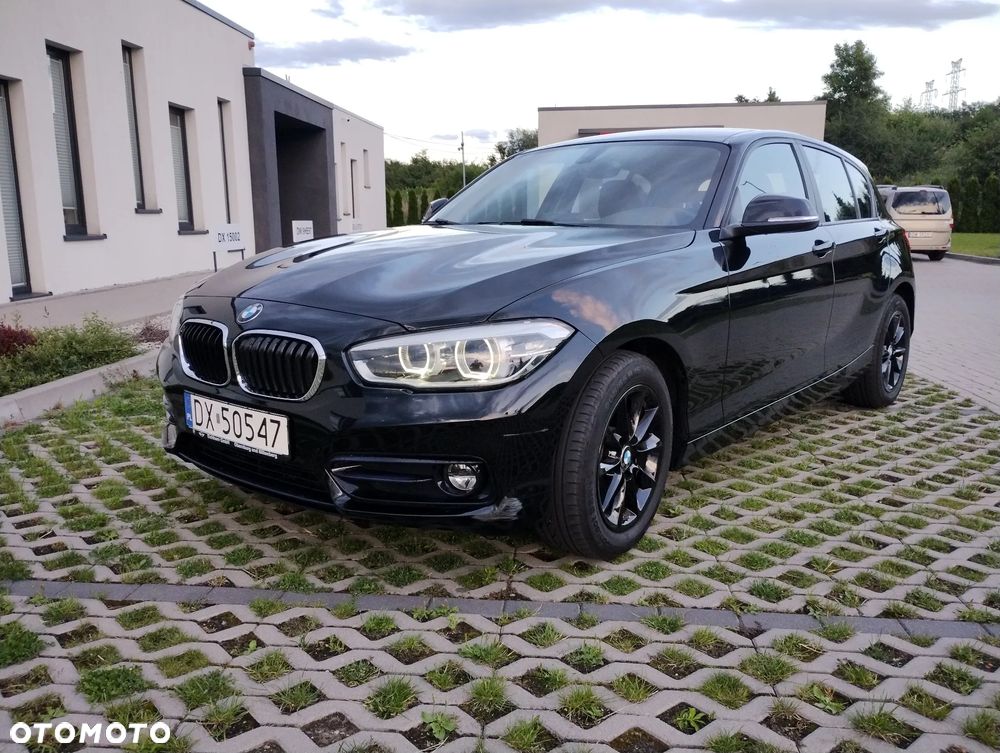 BMW Seria 1 118i Sport Line Shadow - 7