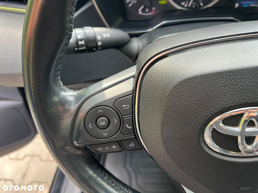 Toyota Corolla 1.8 Hybrid GPF Comfort - 17