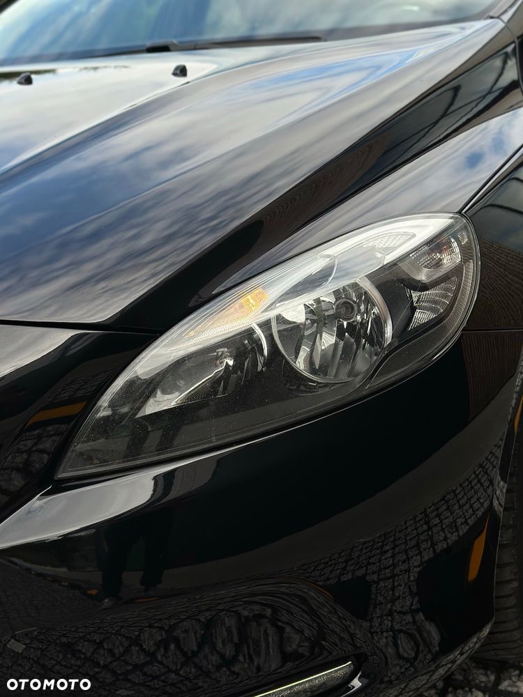 Volvo V40 D4 Drive-E Momentum - 22