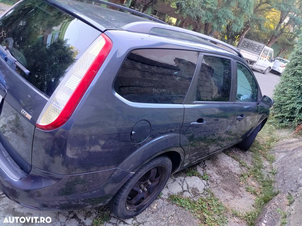 Ford Focus 1.6 TDCI Trend - 4