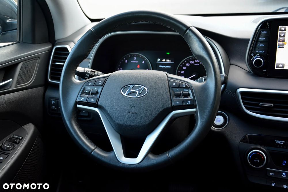Hyundai Tucson blue 1.6 CRDi 2WD DCT Premium - 30