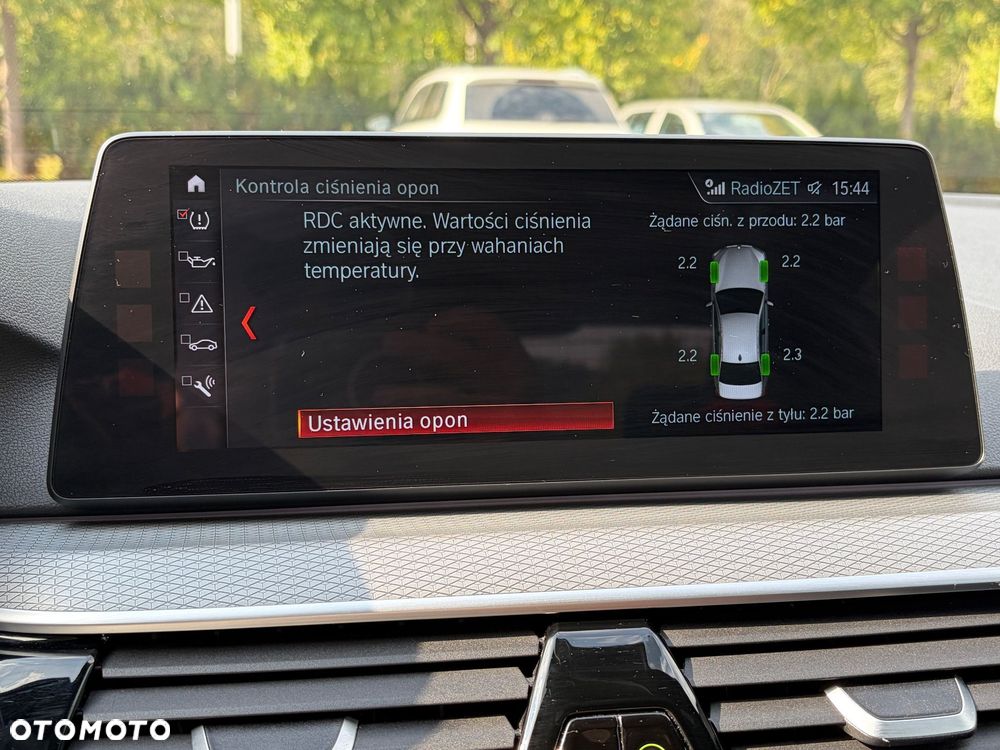 BMW Seria 5 530i xDrive - 17