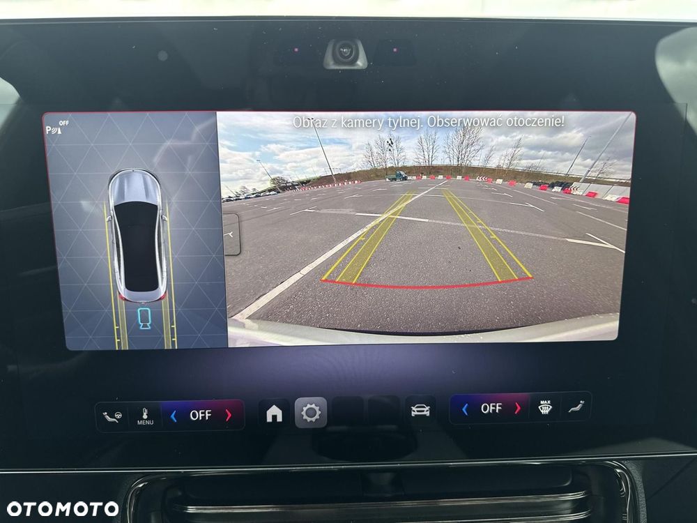 Mercedes-Benz CLA - 24