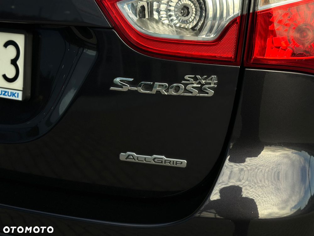 Suzuki SX4 S-Cross 1.6 Premium 4WD - 8
