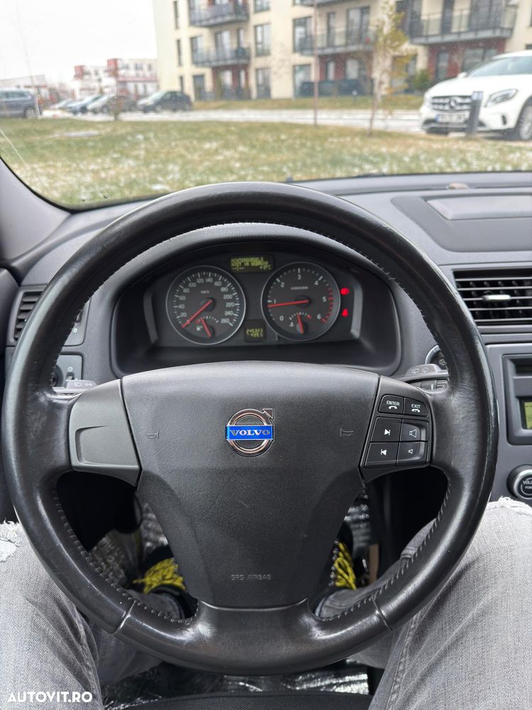 Volvo V50 DPF DRIVe Momentum - 12