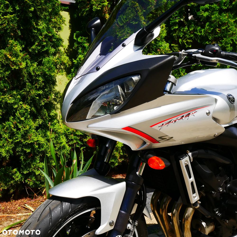 Yamaha FZ6 - 6