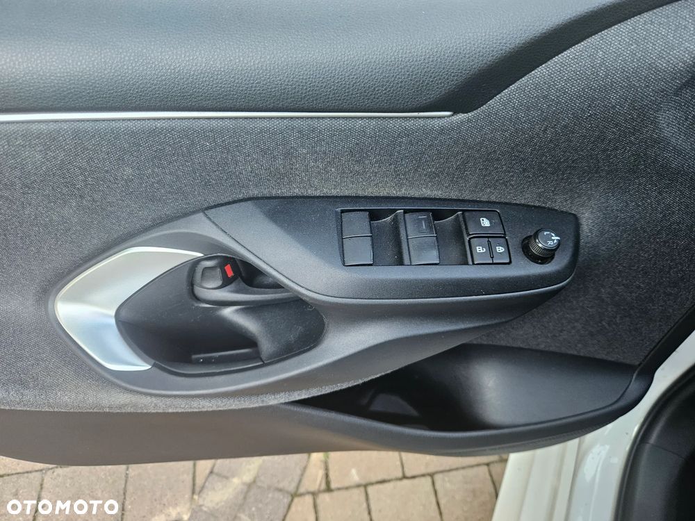 Toyota Yaris 116 1.5 VVT-i Comfort - 14