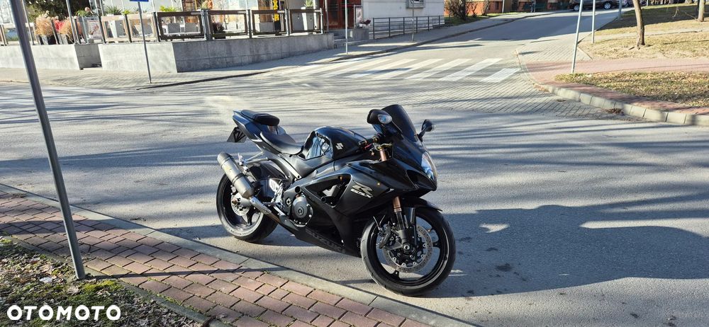 Suzuki GSX-R - 29