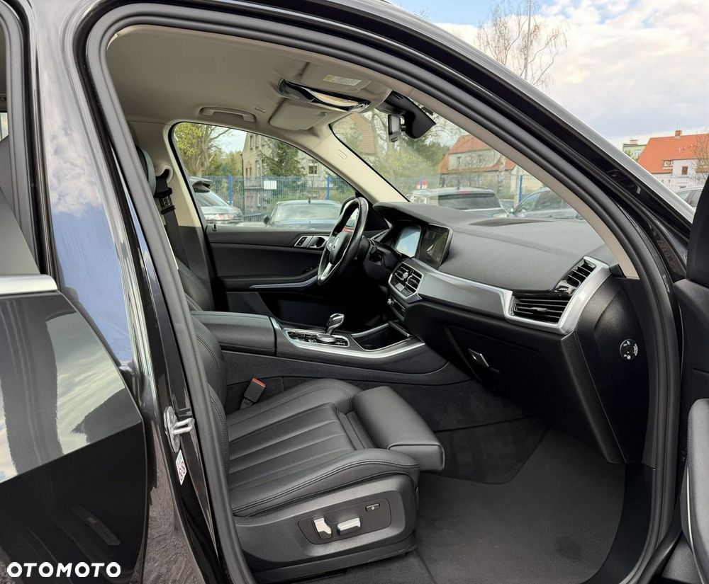 BMW X5 xDrive25d - 14