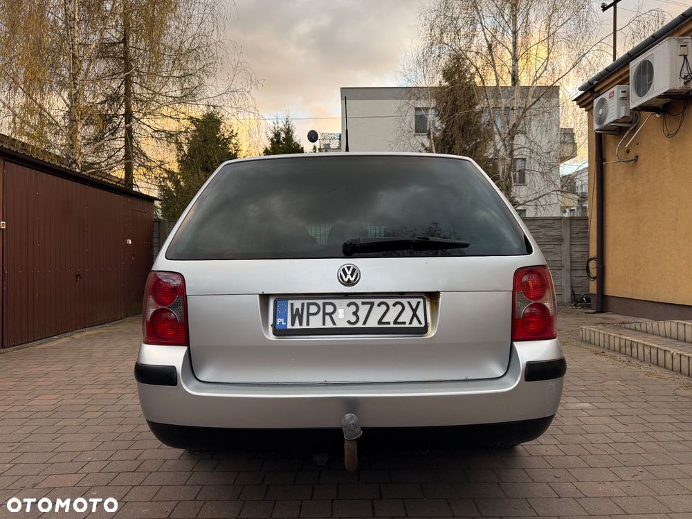 Volkswagen Passat 1.9 TDI Comfortline - 6