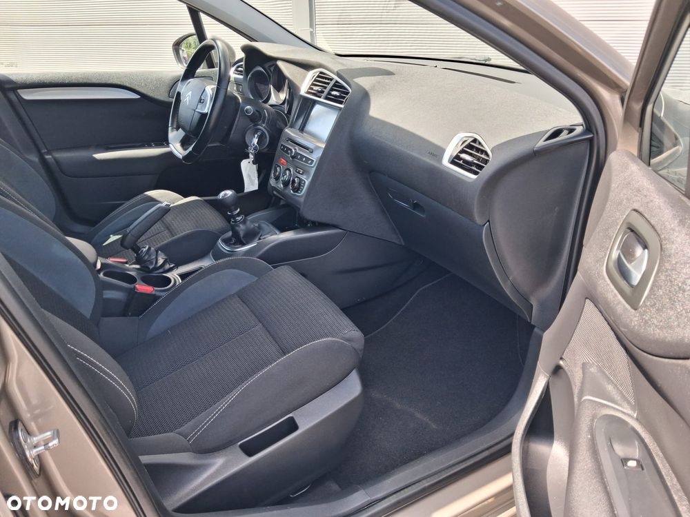 Citroën C4 PureTech 130 Stop&Start SHINE - 14