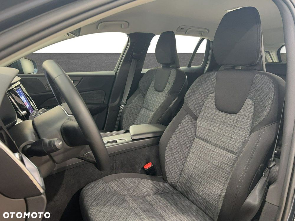 Volvo V60 - 10