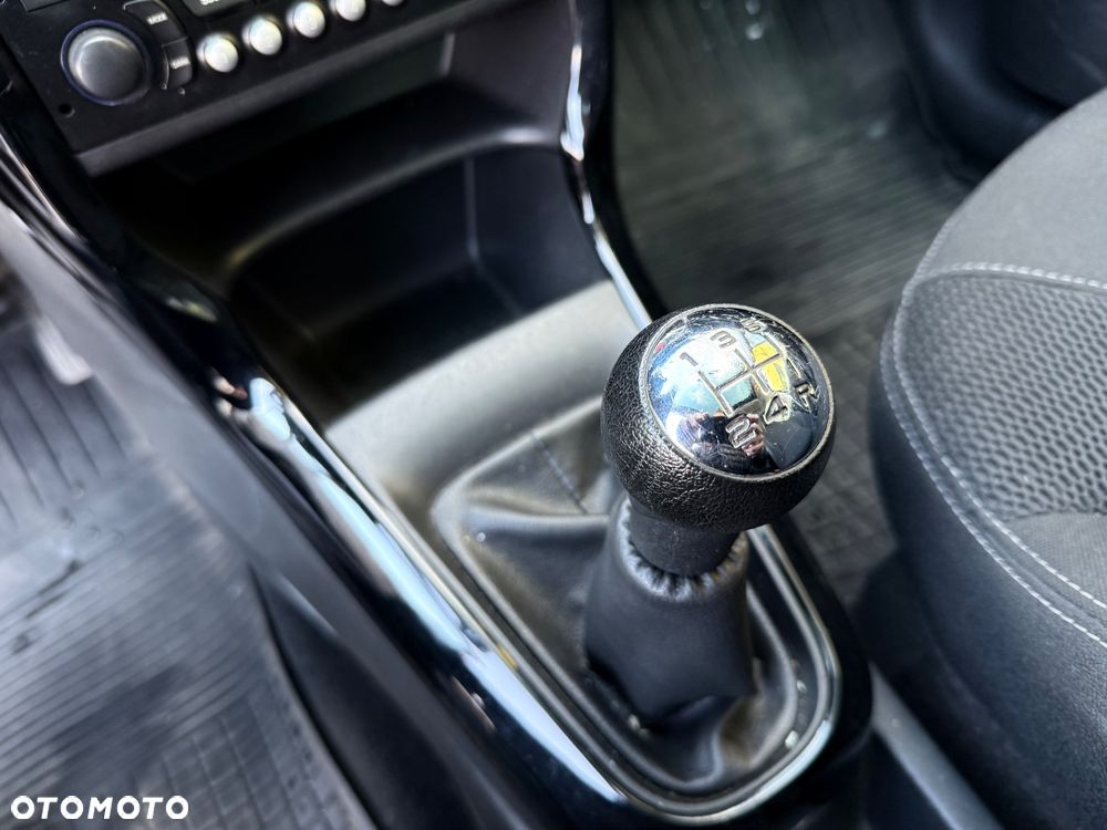 Citroën C3 Pure Tech (VTi) 82 Exclusive - 24