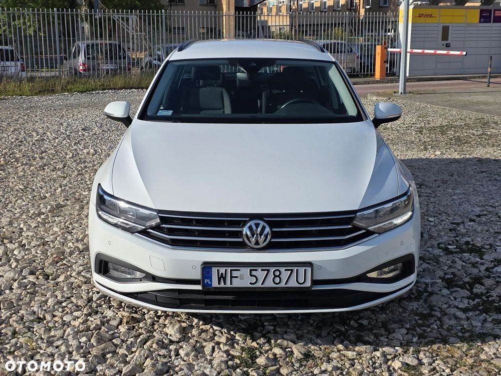 Volkswagen Passat 1.5 TSI EVO Essence DSG - 3