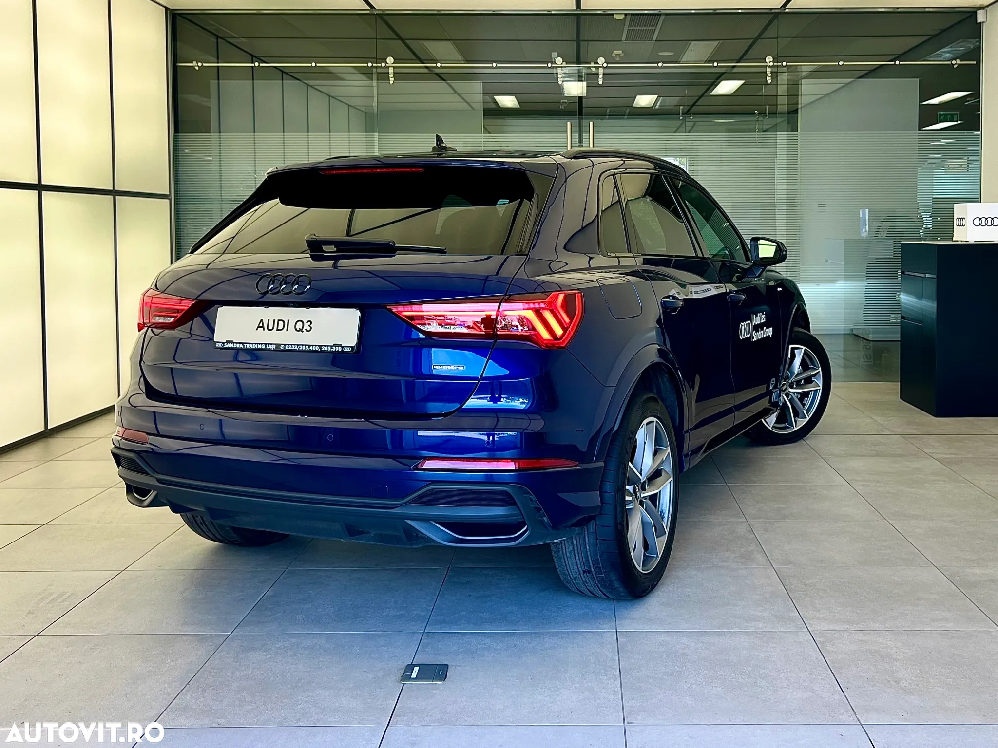 Audi Q3 2.0 40 TDI quattro S tronic S Line - 2