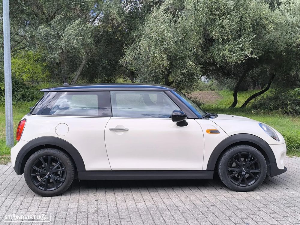 MINI 3 Portas Cooper D Metropolitan - 7