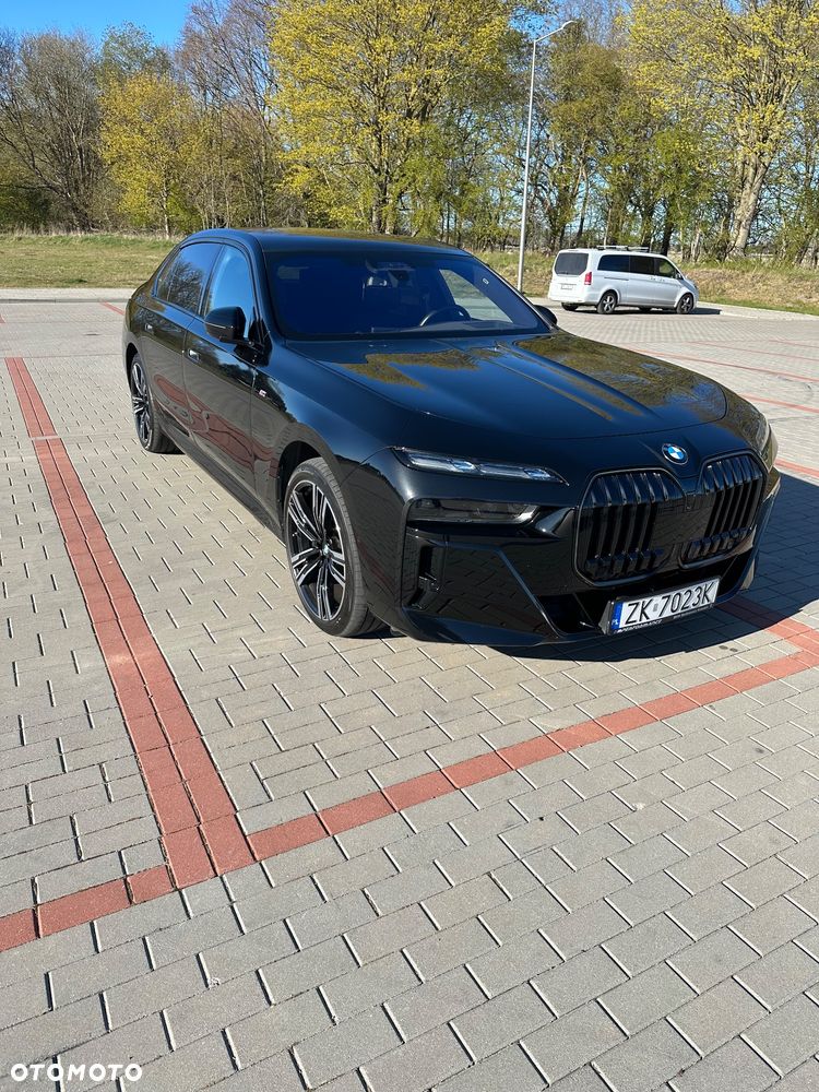 BMW Seria 7 740d xDrive mHEV M Sport sport - 1
