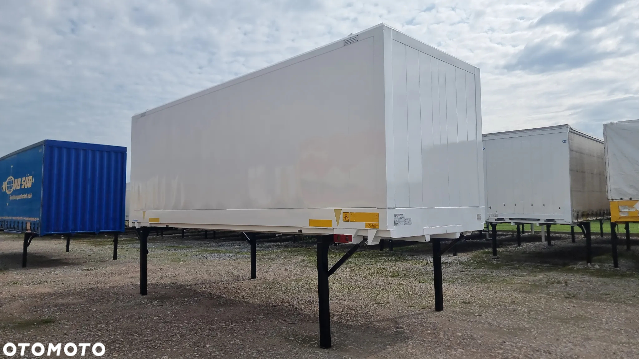Krone 16.500zł netto KONTENER BDF 7.45x2.50 STALOWY ZAMYKANY ROLETĄ MOŻLIWOŚĆ TRANSPORTU ST.BDB - 2