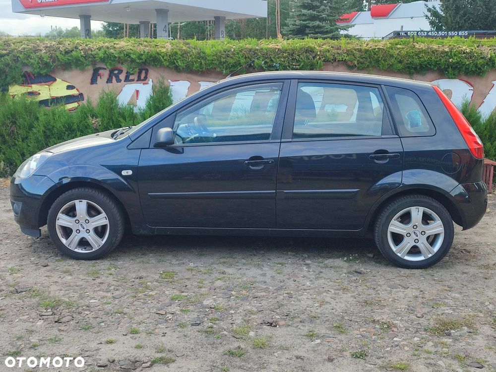 Ford Fiesta 1.4 - 8