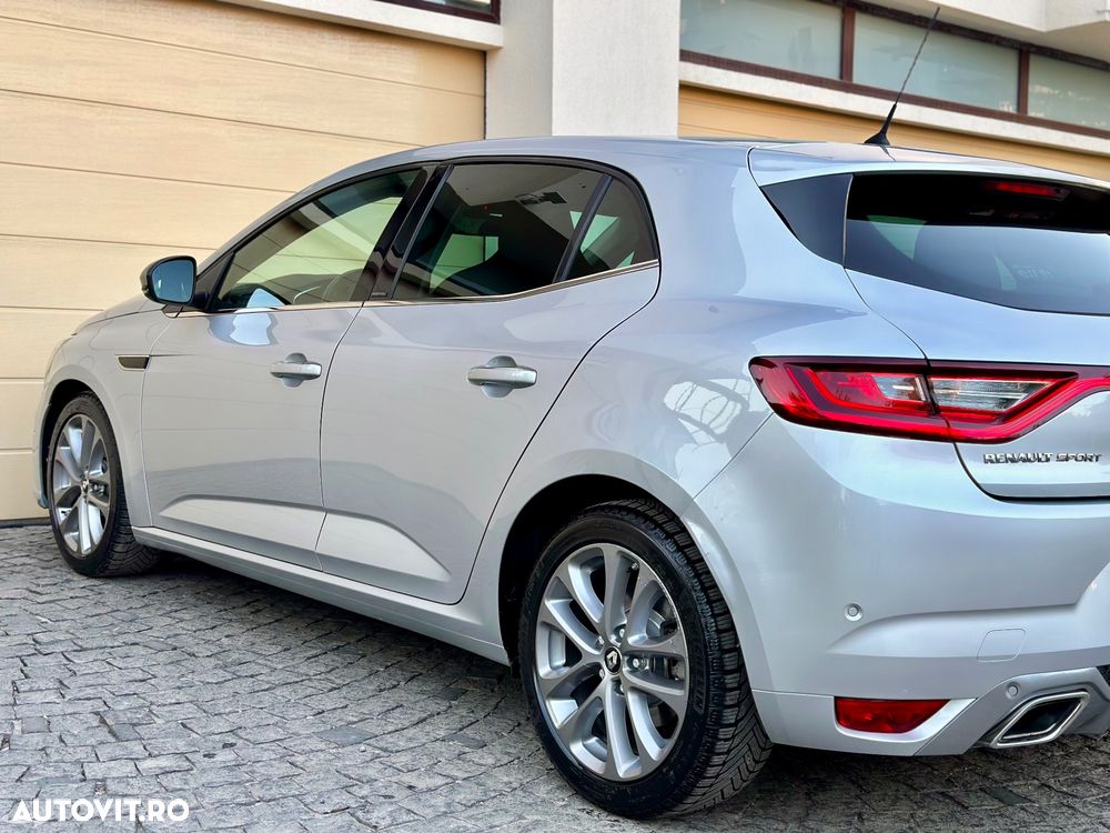 Renault Megane ENERGY TCe 205 EDC GT - 15