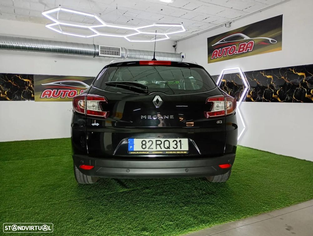 Renault Mégane Sport Tourer - 23
