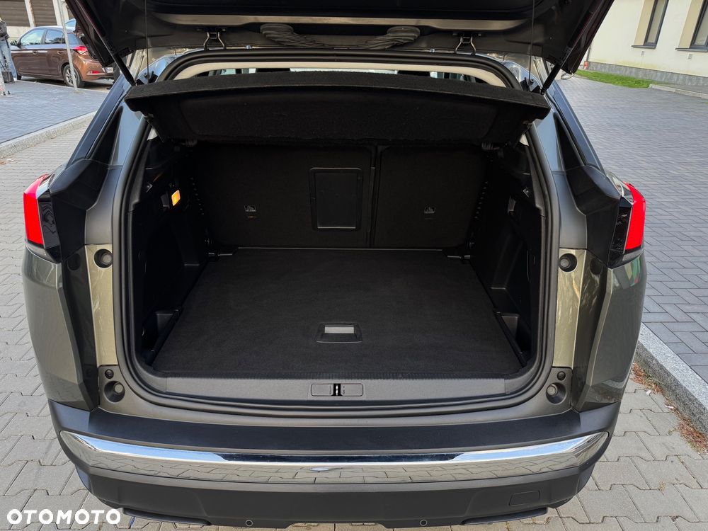 Peugeot 3008 BlueHDi 130 Stop & Start EAT8 Allure - 33