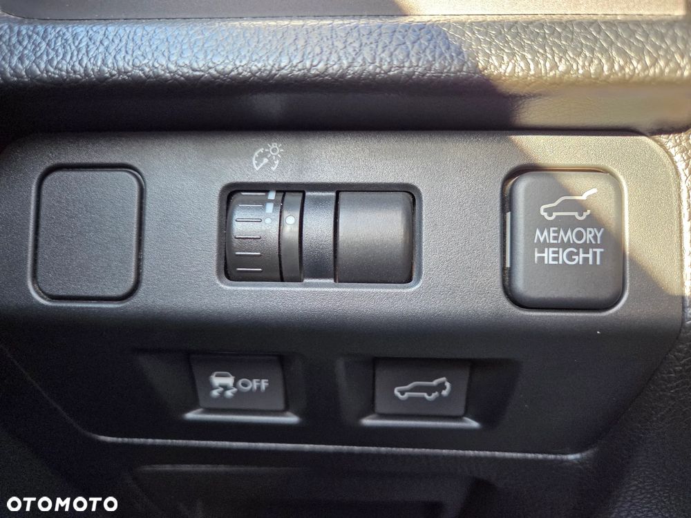 Subaru Forester 2.0XT Platinum Lineartronic EU6 - 12