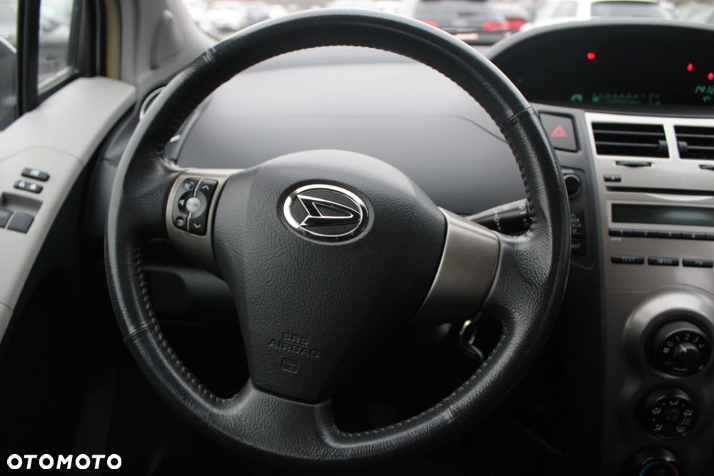 Toyota Yaris - 34