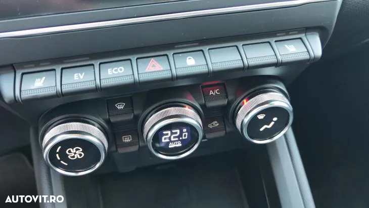 Mitsubishi Colt 1.6 L AT HEV Intense StyleCold - 15