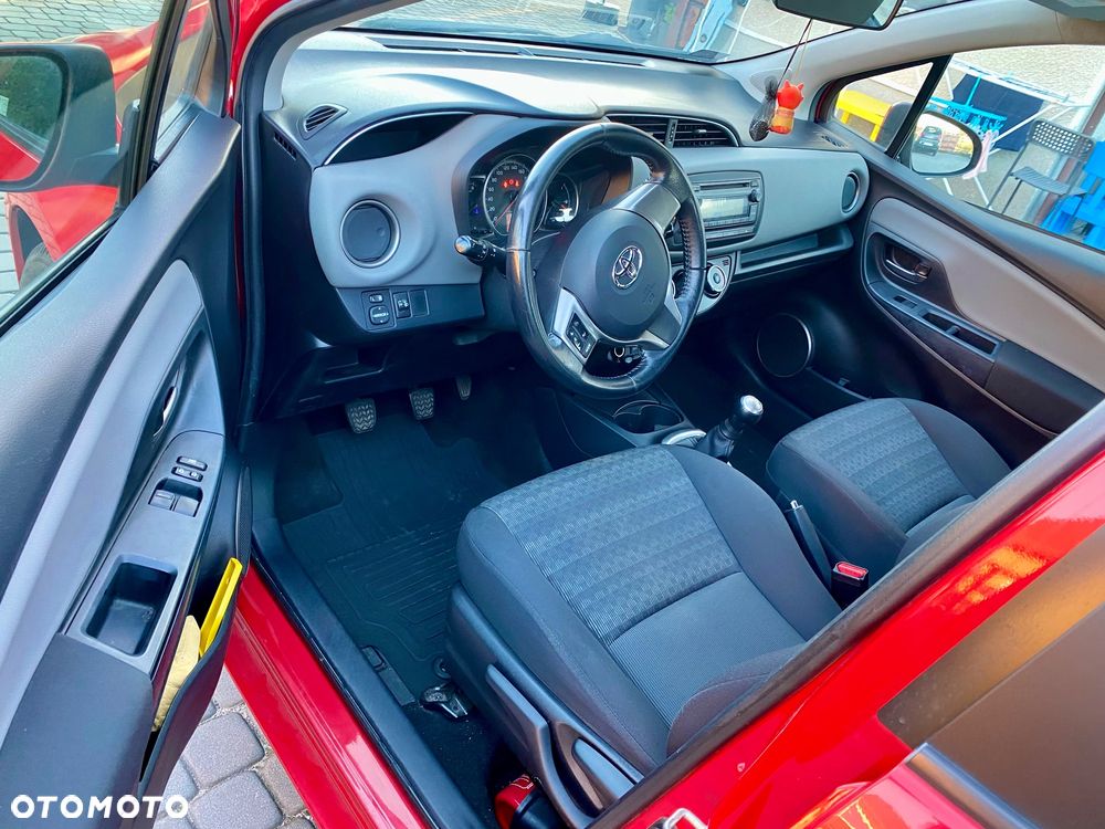 Toyota Yaris 1.0 Life EU6 - 5