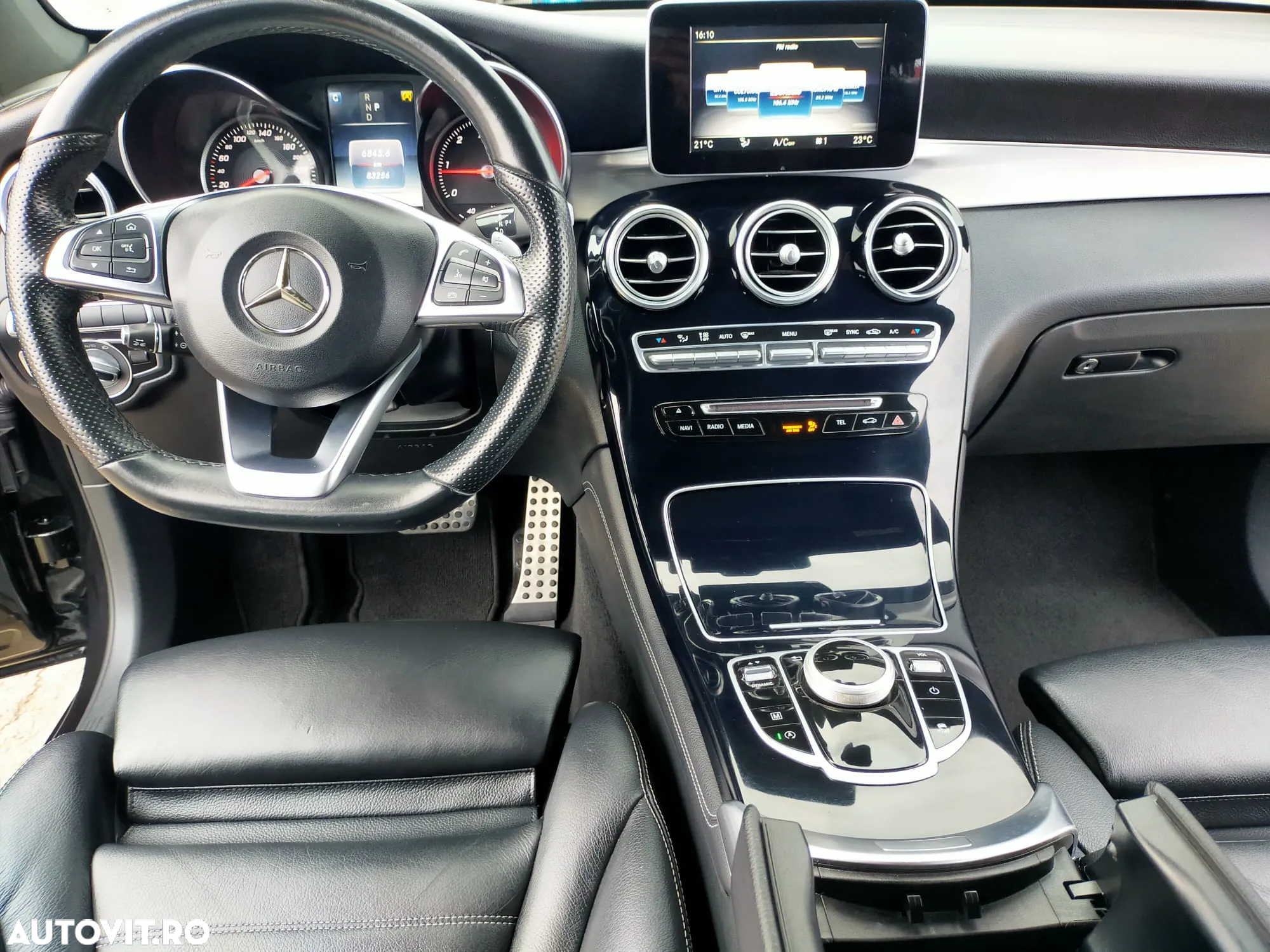 Mercedes-Benz GLC 220 d 4MATIC - 12