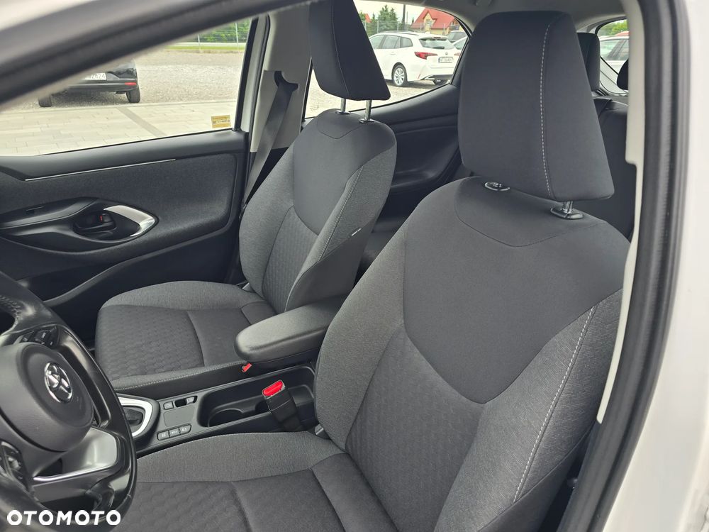 Toyota Yaris Hybrid 1.5 Comfort - 27