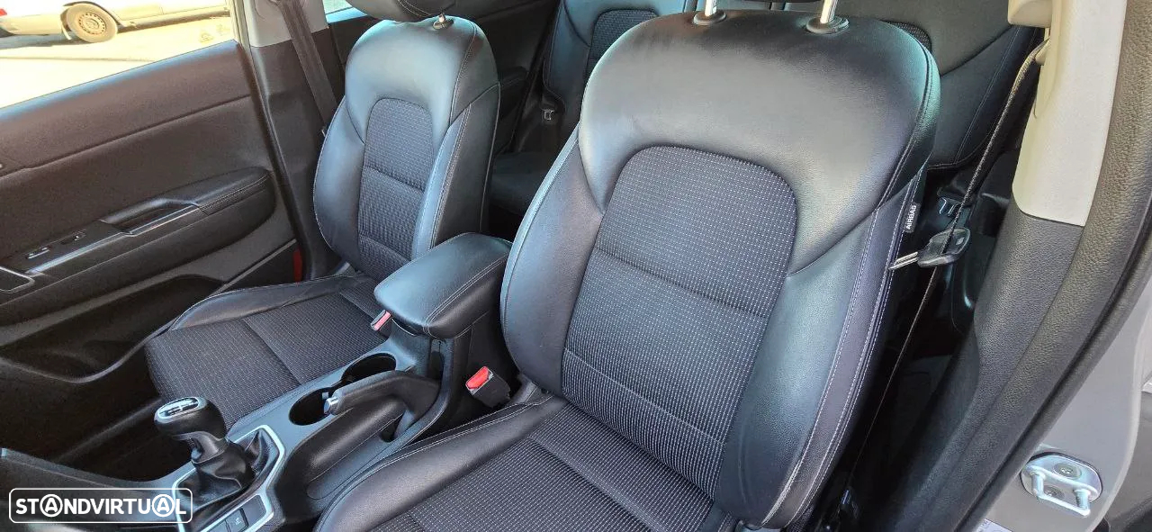 Kia Sportage 1.7 CRDI ISG TX Prime - 25
