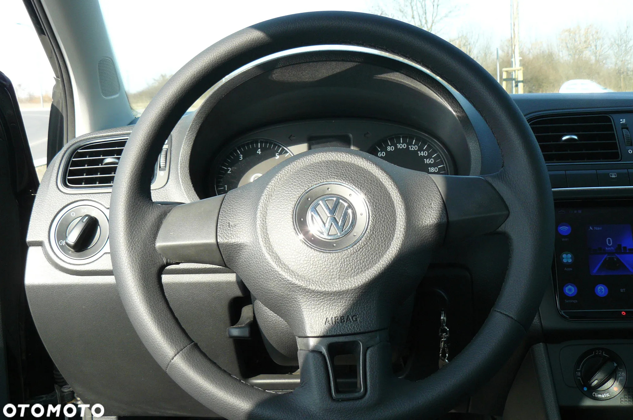 Volkswagen Polo - 26