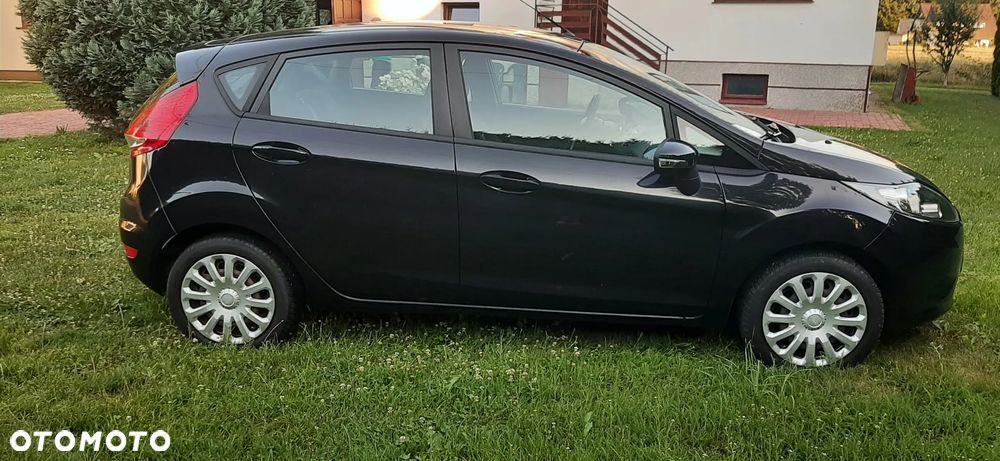 Ford Fiesta - 14